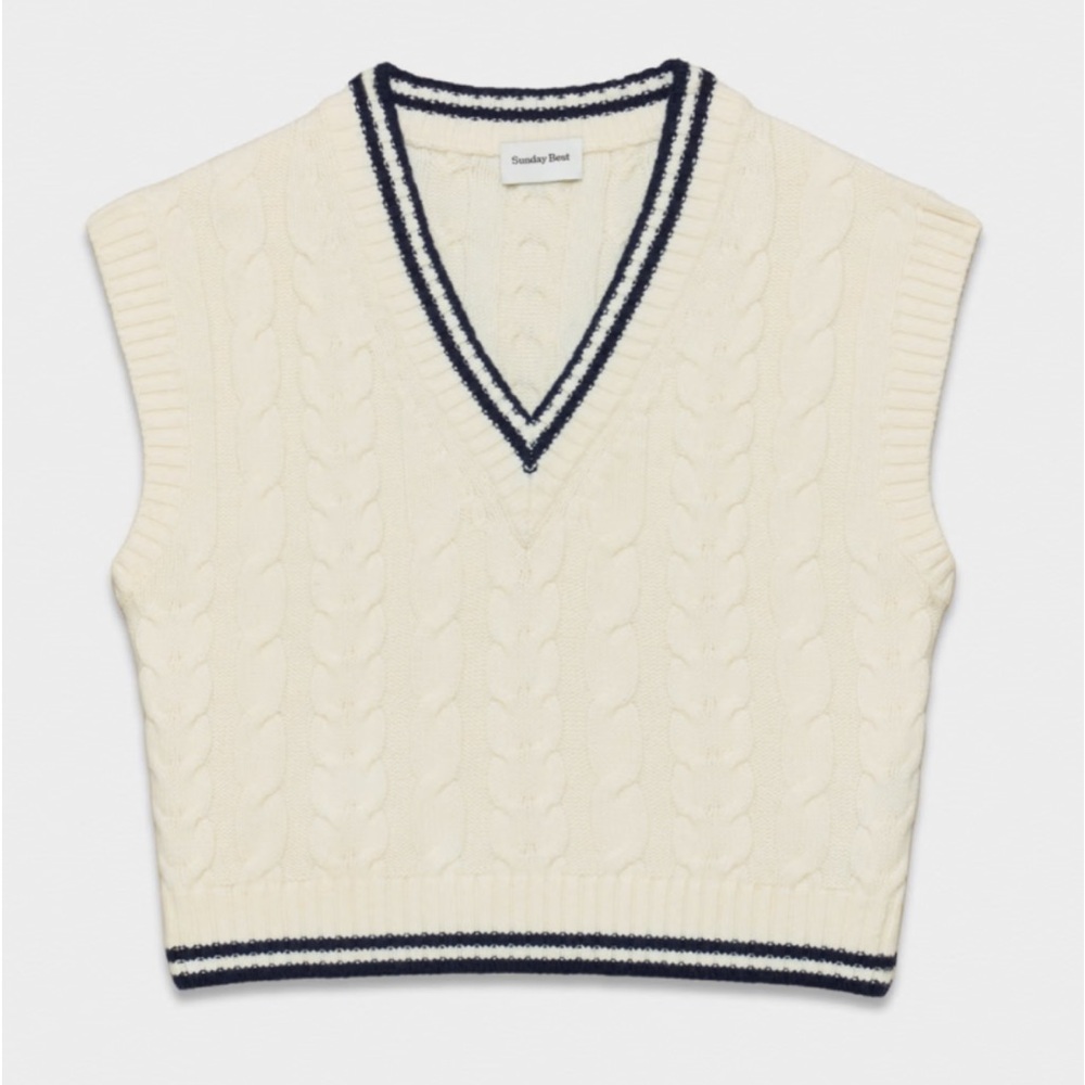 Aritzia Sunday Best Knit Vest
